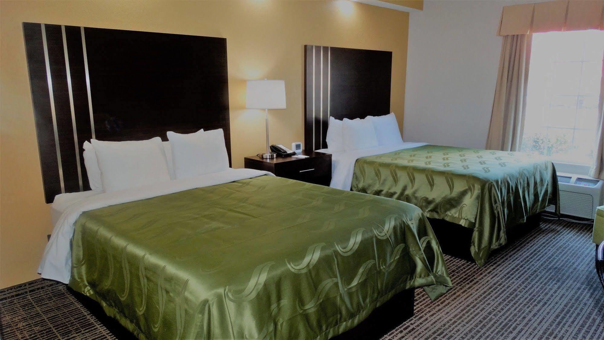 Quality Inn Pooler - Savannah I-95 Екстер'єр фото