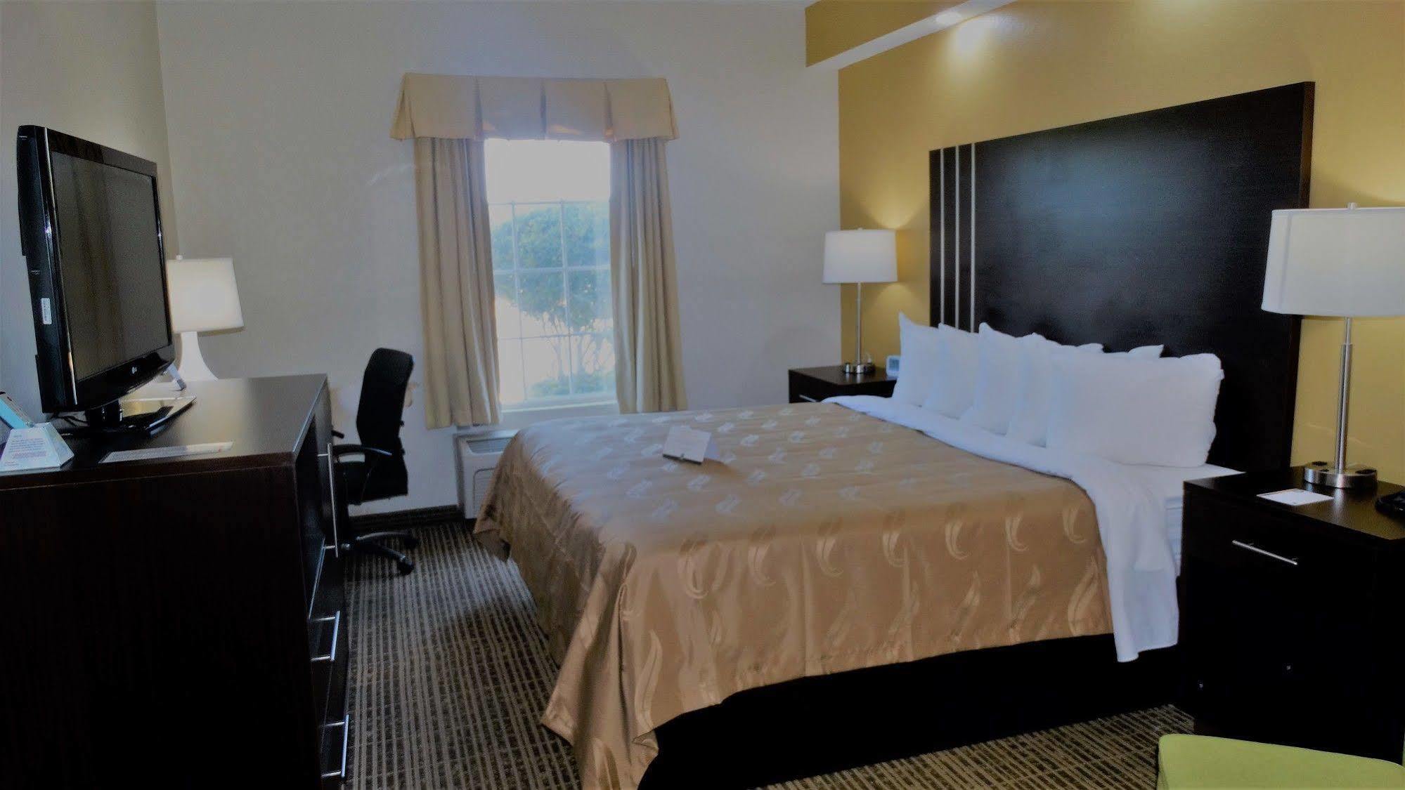 Quality Inn Pooler - Savannah I-95 Екстер'єр фото