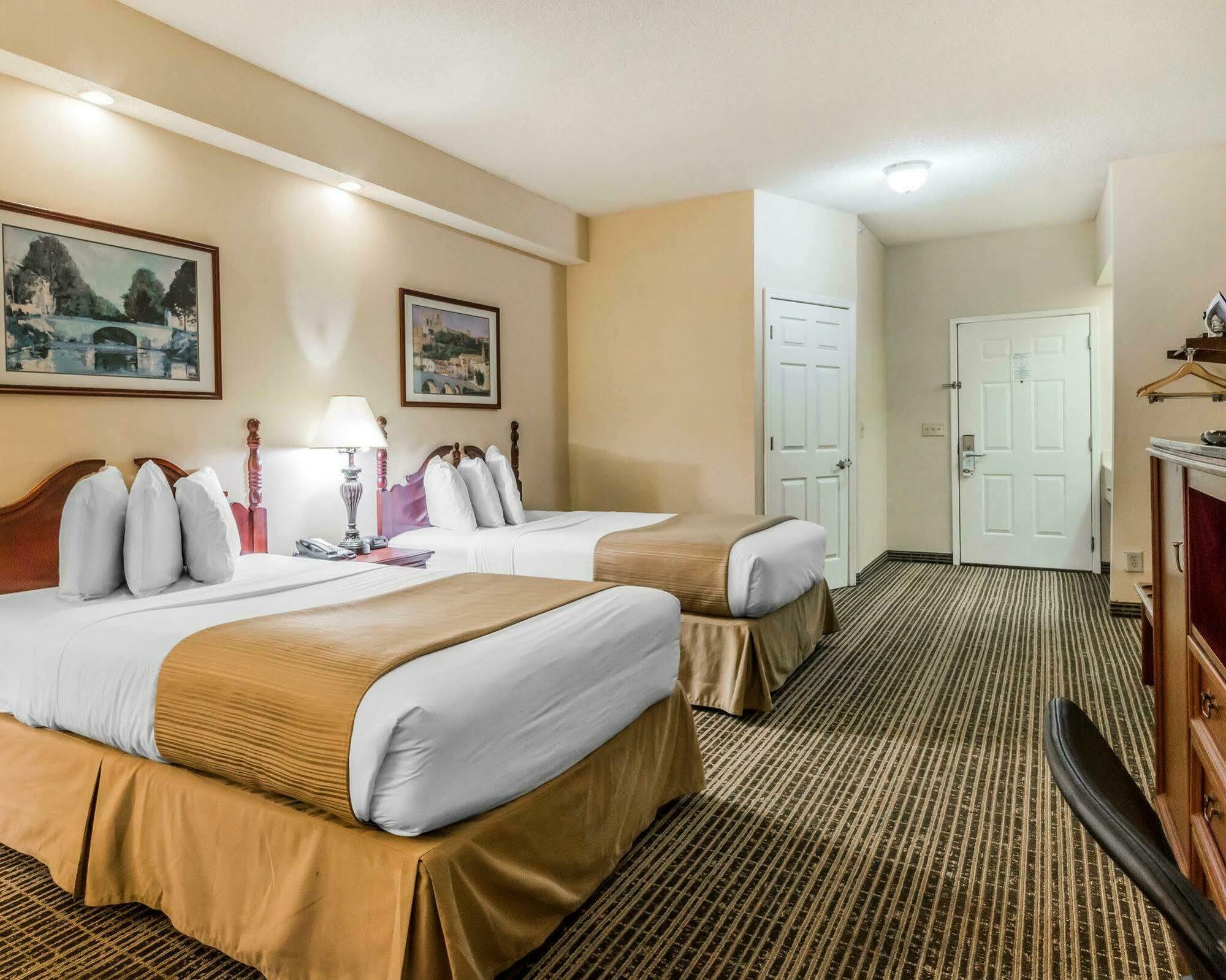 Quality Inn Pooler - Savannah I-95 Екстер'єр фото